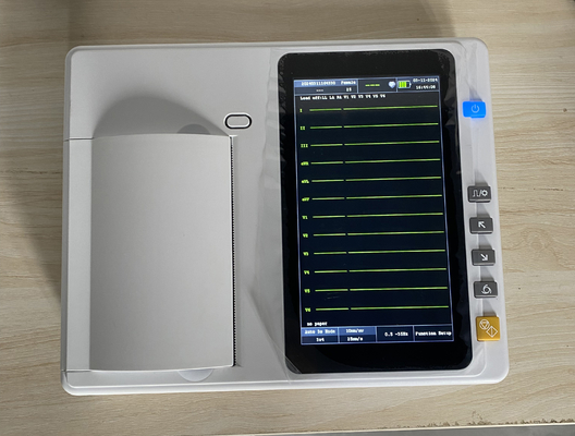 3/6 Kanal Elektrokardiyografi Makinesi Yüksek çözünürlüklü Termal Yazıcı Taşınabilir EKG Monitörü