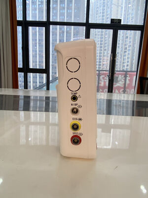 Taşınabilir 10 İnç Ambulans Servisi Tıbbi EKG Monitörü Çok Parametreli Yoğun Bakım Taşınabilir Kardiyak Monitör