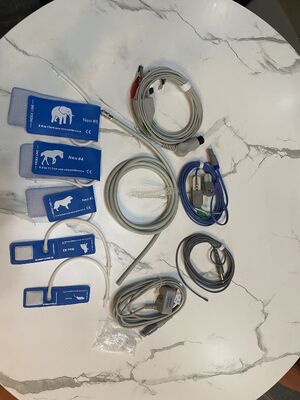 Hastane Kullanımı İçin Taşınabilir Kardiyak Monitör TFT Renkli Dokunmatik Ekran Çok Parametreli Hasta Monitörü Hayvan Versiyonu